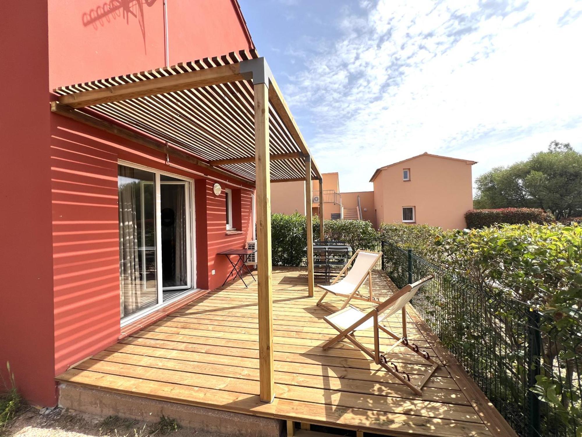 Residence Hoteliere Les Hameaux De Saint Cyprien Appartement 35 M2 1 Chambre Lecci Exterior photo