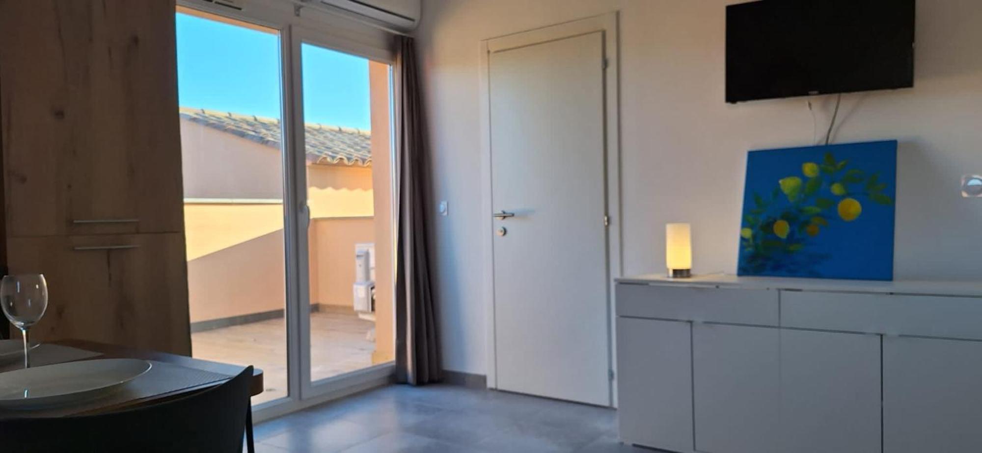 Residence Hoteliere Les Hameaux De Saint Cyprien Appartement 35 M2 1 Chambre Lecci Exterior photo